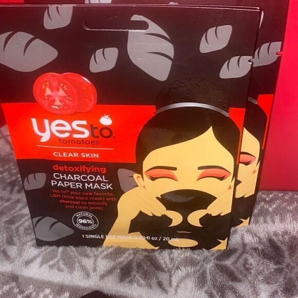 YES to Masking Kit 12pc set Charcoal & Grapefruit all in one masking kit - Picture 5 of 7